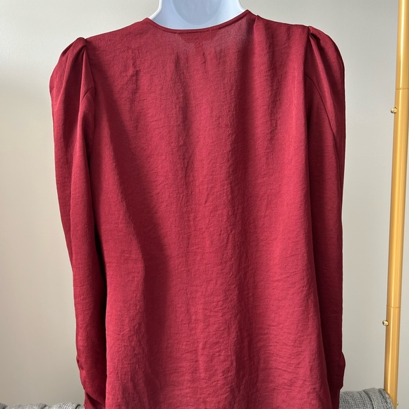 New Without Tags Express Top - Picture 3 of 6